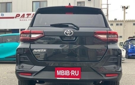 Toyota Raize I, 2022 год, 1 427 000 рублей, 9 фотография