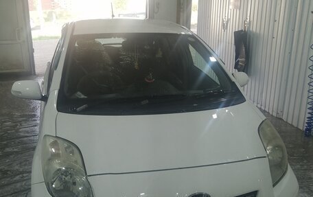 Toyota Vitz, 2009 год, 550 000 рублей, 11 фотография