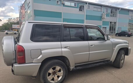 Nissan Patrol, 2005 год, 1 450 000 рублей, 5 фотография