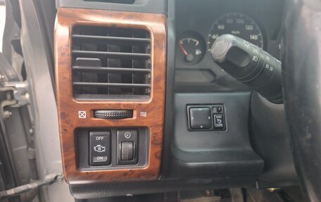 Nissan Patrol, 2005 год, 1 450 000 рублей, 16 фотография