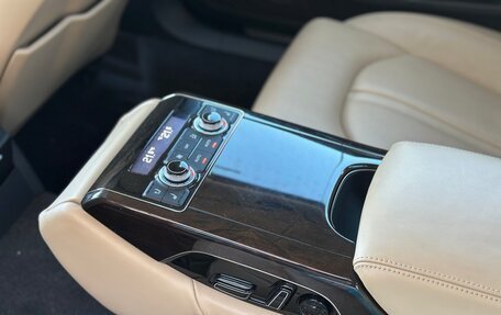 Audi A8, 2013 год, 1 700 000 рублей, 13 фотография