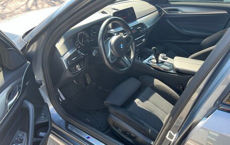 BMW 5 серия, 2019 год, 3 700 000 рублей, 8 фотография