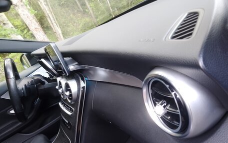 Mercedes-Benz C-Класс, 2017 год, 2 530 000 рублей, 23 фотография