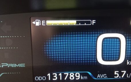 Toyota Prius IV XW50, 2017 год, 2 250 000 рублей, 20 фотография