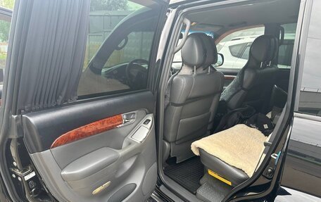 Toyota Land Cruiser Prado 120 рестайлинг, 2005 год, 2 350 000 рублей, 4 фотография