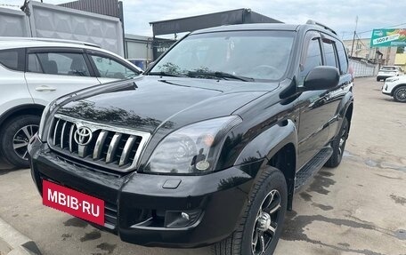Toyota Land Cruiser Prado 120 рестайлинг, 2005 год, 2 350 000 рублей, 8 фотография