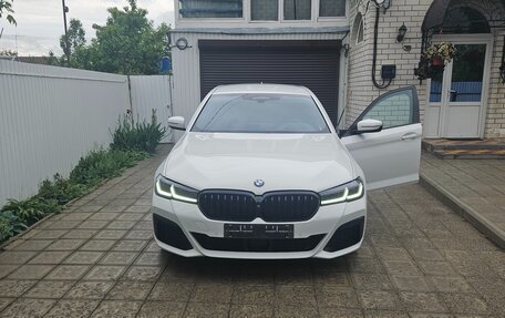 BMW 5 серия, 2021 год, 5 500 000 рублей, 2 фотография