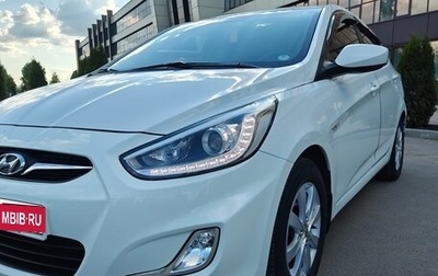 Hyundai Solaris II рестайлинг, 2013 год, 1 165 000 рублей, 1 фотография