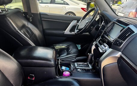 Toyota Land Cruiser 200, 2012 год, 3 600 000 рублей, 8 фотография