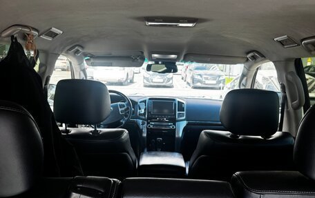 Toyota Land Cruiser 200, 2012 год, 3 600 000 рублей, 4 фотография