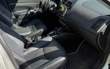 Mitsubishi ASX I рестайлинг, 2019 год, 1 800 000 рублей, 9 фотография
