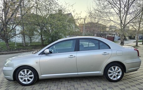 Toyota Avensis III рестайлинг, 2004 год, 850 000 рублей, 2 фотография