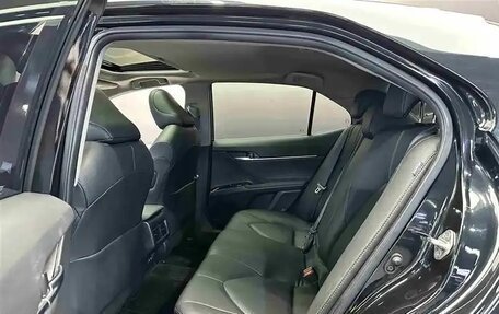 Toyota Camry, 2021 год, 2 570 000 рублей, 8 фотография