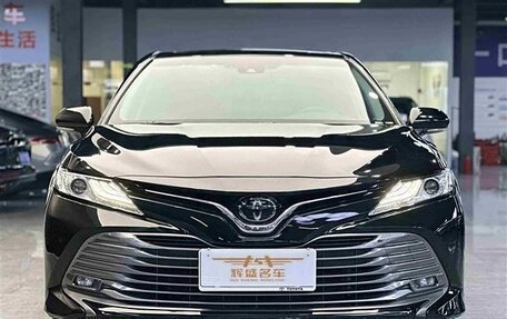 Toyota Camry, 2021 год, 2 570 000 рублей, 9 фотография