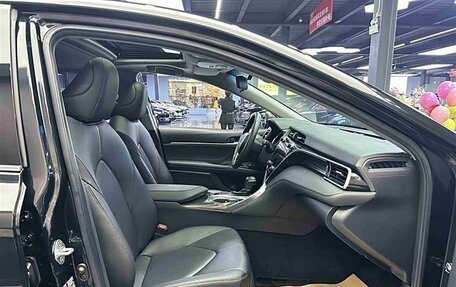 Toyota Camry, 2021 год, 2 570 000 рублей, 7 фотография