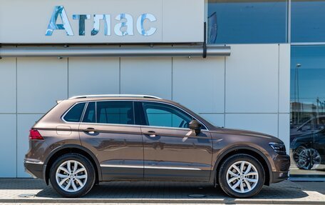 Volkswagen Tiguan II, 2019 год, 2 890 000 рублей, 6 фотография