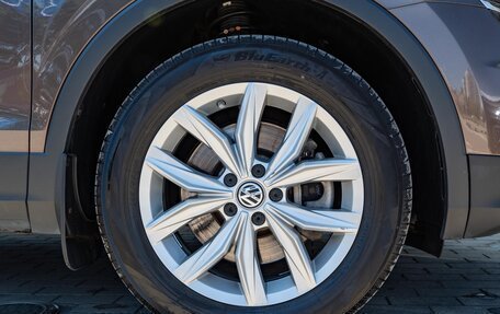 Volkswagen Tiguan II, 2019 год, 2 890 000 рублей, 8 фотография
