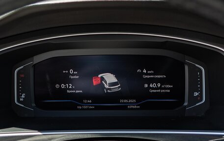 Volkswagen Tiguan II, 2019 год, 2 890 000 рублей, 14 фотография