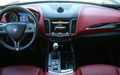 Maserati Levante I, 2018 год, 5 500 000 рублей, 17 фотография