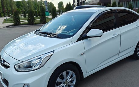 Hyundai Solaris II рестайлинг, 2013 год, 1 165 000 рублей, 3 фотография