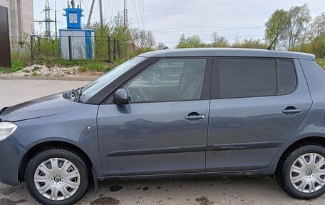 Skoda Fabia II, 2009 год, 499 000 рублей, 2 фотография