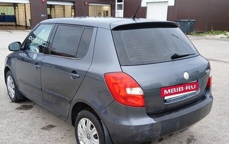 Skoda Fabia II, 2009 год, 499 000 рублей, 3 фотография