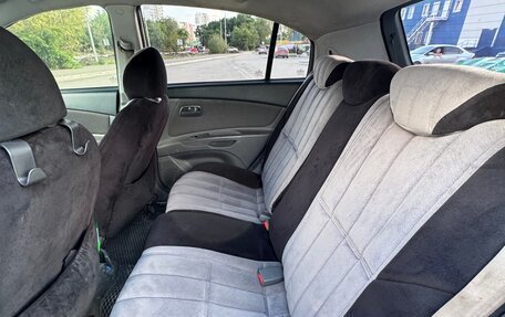 KIA Rio II, 2006 год, 500 000 рублей, 10 фотография