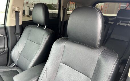 Mitsubishi Outlander III рестайлинг 3, 2015 год, 1 700 000 рублей, 7 фотография