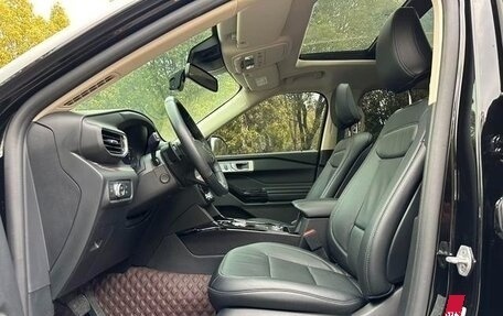 Ford Explorer VI, 2021 год, 2 390 002 рублей, 9 фотография