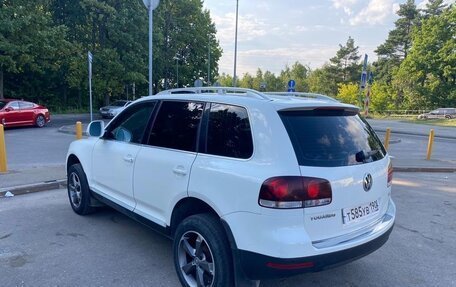 Volkswagen Touareg III, 2010 год, 1 290 000 рублей, 3 фотография