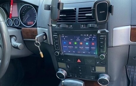 Volkswagen Touareg III, 2010 год, 1 290 000 рублей, 7 фотография