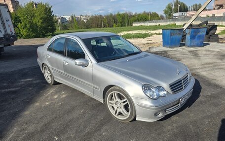 Mercedes-Benz C-Класс, 2005 год, 400 000 рублей, 5 фотография