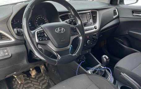 Hyundai Solaris II рестайлинг, 2018 год, 1 150 000 рублей, 7 фотография