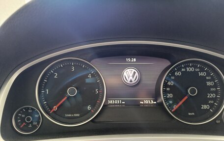 Volkswagen Touareg III, 2012 год, 1 800 000 рублей, 12 фотография
