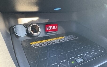Toyota RAV4, 2021 год, 2 350 000 рублей, 18 фотография