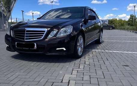 Mercedes-Benz E-Класс, 2010 год, 1 750 000 рублей, 1 фотография