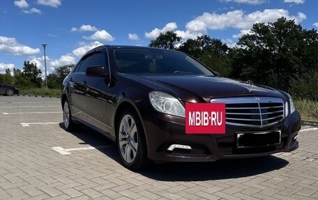 Mercedes-Benz E-Класс, 2010 год, 1 750 000 рублей, 2 фотография