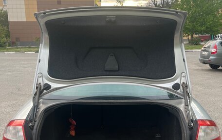 Audi A4, 2002 год, 590 000 рублей, 4 фотография