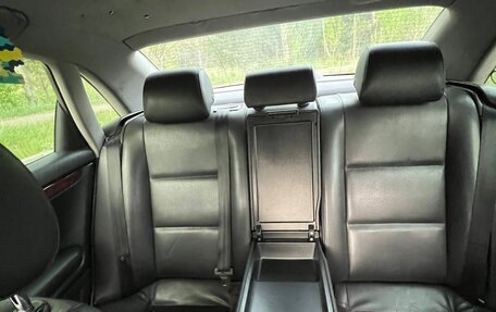 Audi A4, 2002 год, 590 000 рублей, 14 фотография