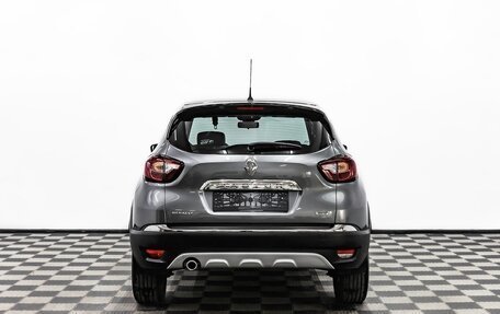 Renault Kaptur I рестайлинг, 2018 год, 1 055 000 рублей, 5 фотография