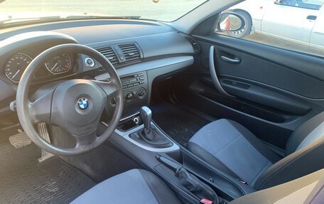 BMW 1 серия, 2008 год, 950 000 рублей, 8 фотография