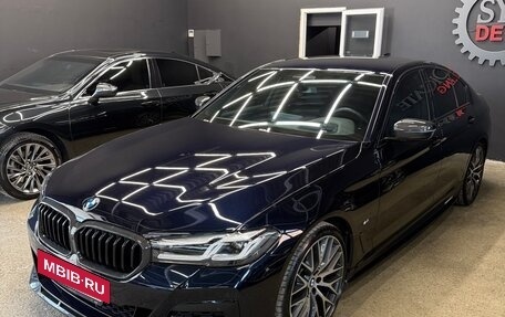 BMW 5 серия, 2022 год, 6 800 000 рублей, 2 фотография
