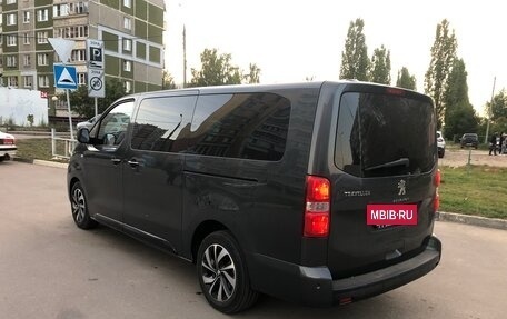 Peugeot Traveller I, 2020 год, 3 200 000 рублей, 4 фотография