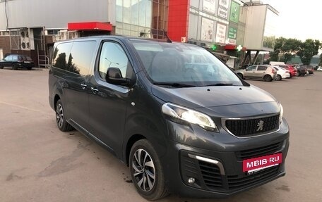 Peugeot Traveller I, 2020 год, 3 200 000 рублей, 2 фотография