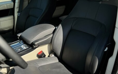 Land Rover Range Rover IV рестайлинг, 2019 год, 11 500 000 рублей, 13 фотография