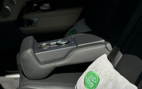 Land Rover Range Rover IV рестайлинг, 2019 год, 11 500 000 рублей, 17 фотография