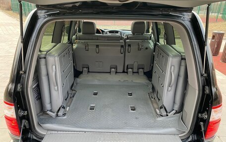 Lexus LX II, 2003 год, 2 080 000 рублей, 26 фотография