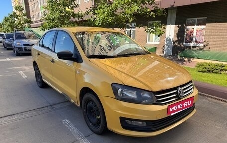 Volkswagen Polo VI (EU Market), 2018 год, 450 000 рублей, 8 фотография