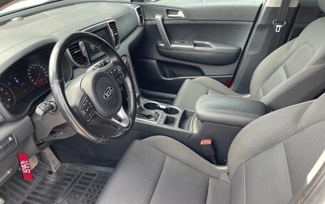 KIA Sportage IV рестайлинг, 2018 год, 1 940 000 рублей, 13 фотография