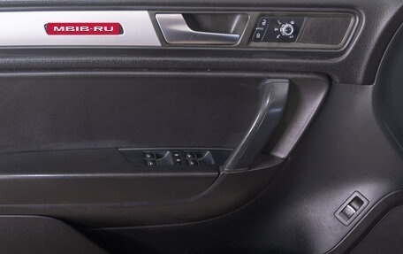 Volkswagen Touareg III, 2011 год, 1 779 000 рублей, 7 фотография